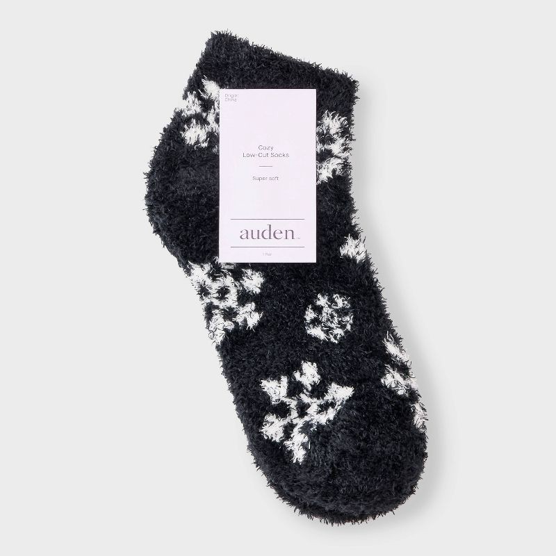 slide 2 of 3, Women's Snowflake Cozy Low Cut Socks - Auden™ Black 4-10, 1 ct