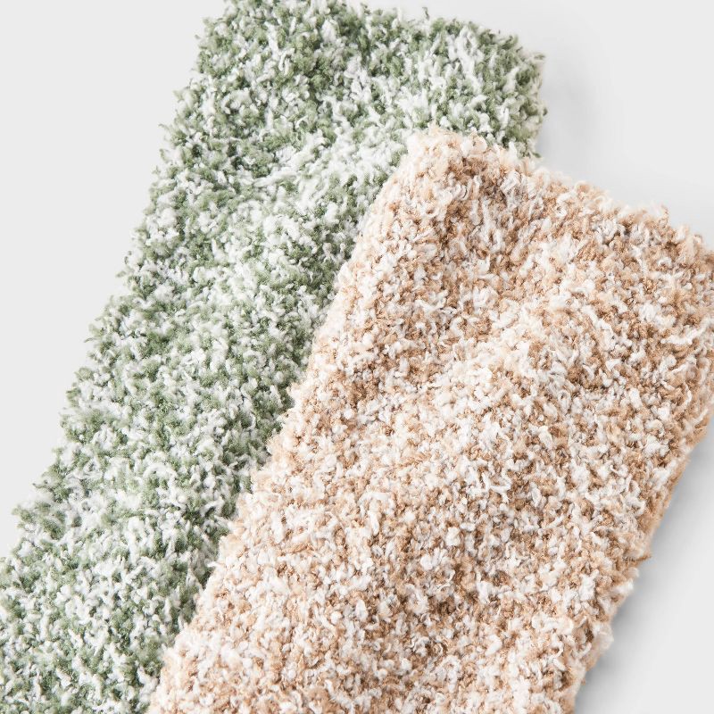 slide 3 of 3, Women's Marled 2pk Cozy Crew Socks - Auden™ Green/Tan One Size, 2 ct