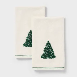 2pk Tree Christmas Hand Towels Cream - Threshold™