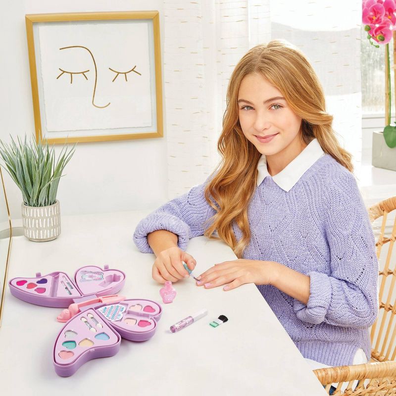 slide 6 of 6, Make It Real Butterfly Cosmetic Set, 1 ct