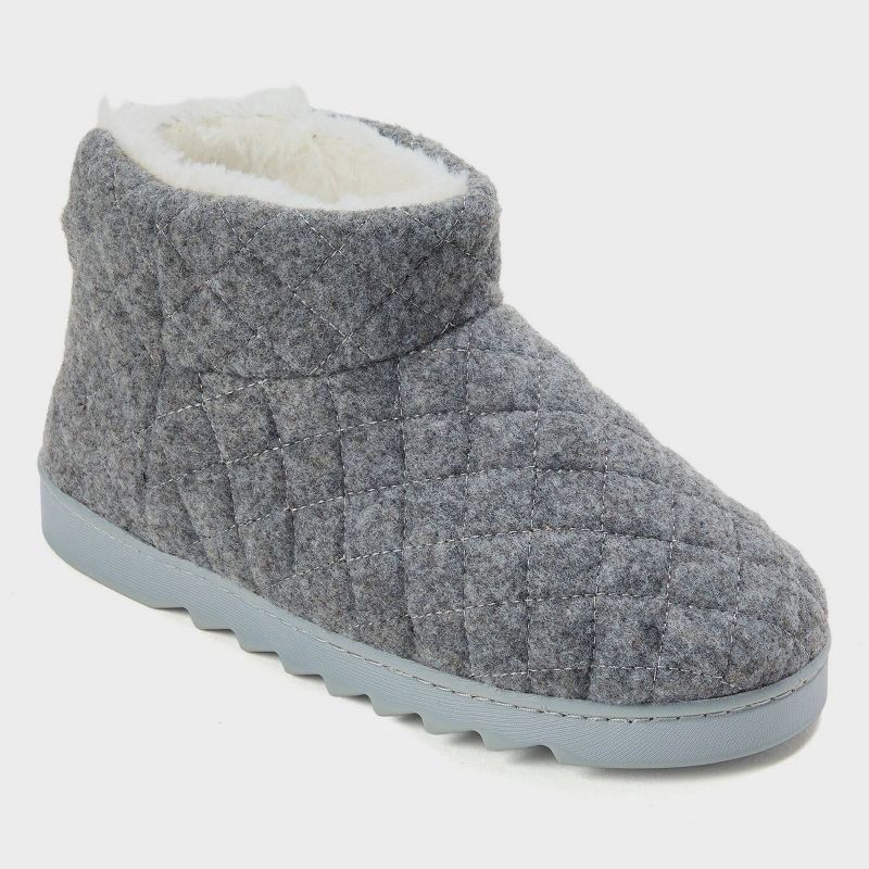slide 1 of 5, dluxe by dearfoams Women's Bella Quilted Bootie Slippers - Gray L, 1 ct