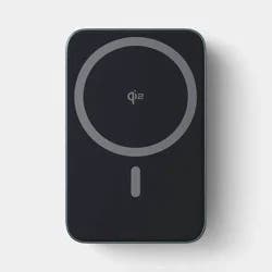 5000mAh Magnetic Power Bank w/ Stand - Black - heyday™ Black