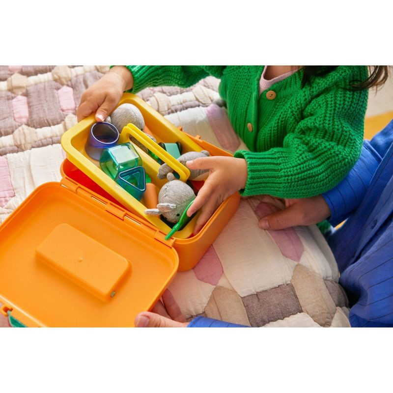 slide 8 of 10, Lovevery Toddler Sort & Match Play Collection Mini Kit 17m+ - 9pc, 9 ct