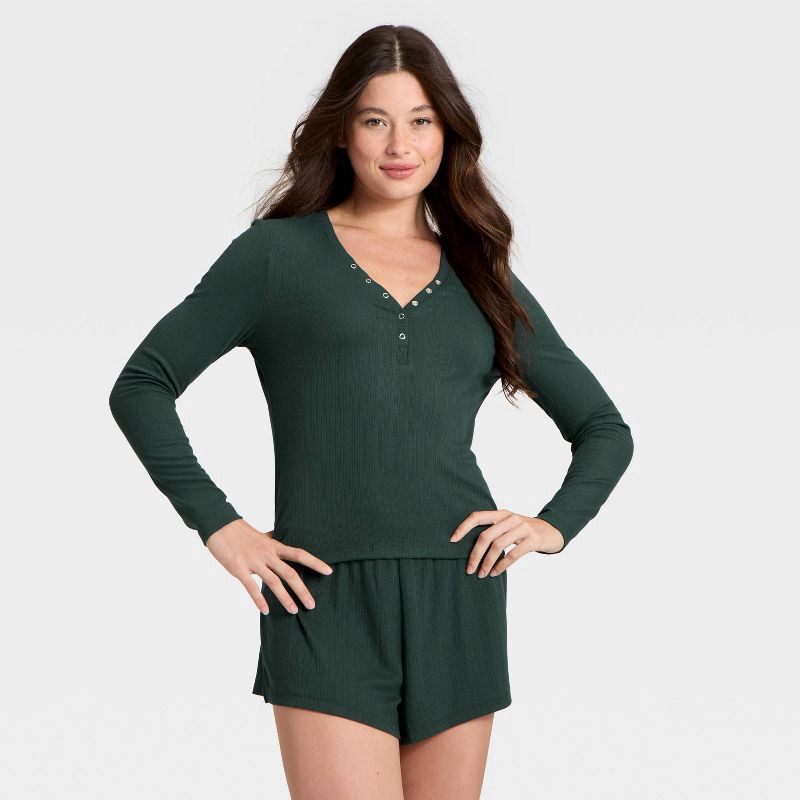 slide 3 of 3, Women's Ribbed Long Sleeve Shirt and Shorts Pajama Set - Auden™ Green L, 1 ct