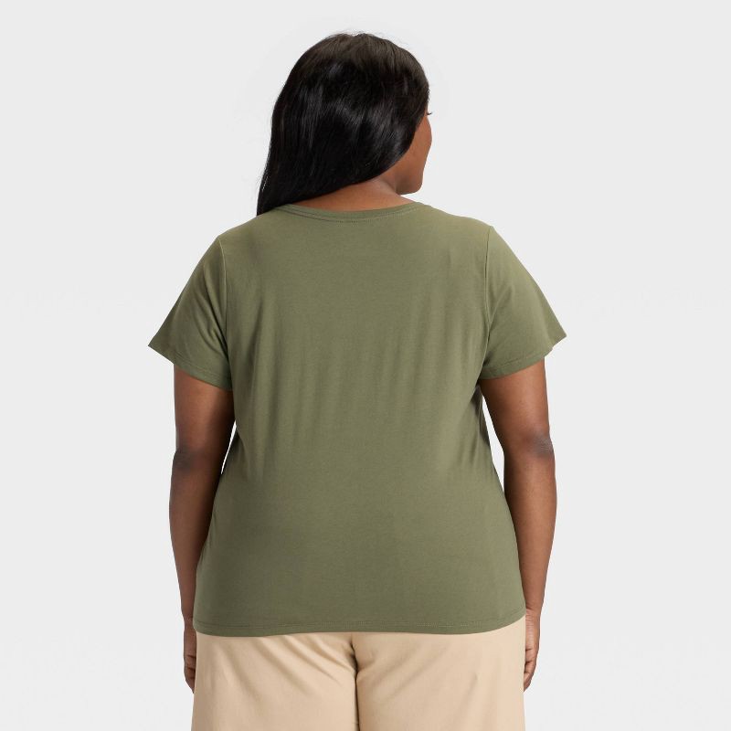 slide 2 of 3, Women's Short Sleeve V-Neck T-Shirt - Ava & Viv™ Dark Green 3X, 1 ct