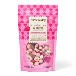 Valentine's Strawberry & Crème Snack Trail Mix - 8oz - Favorite Day™