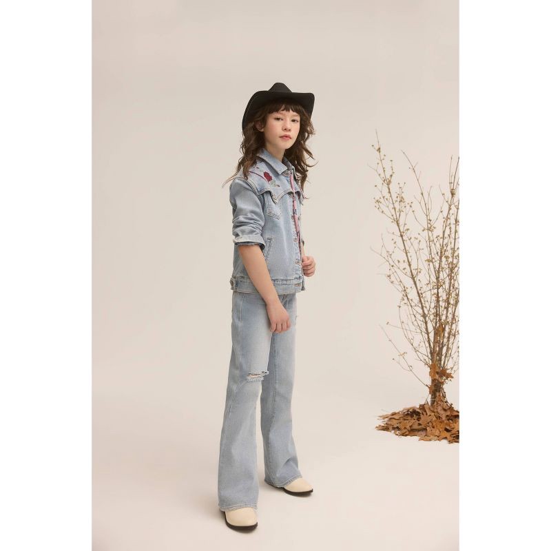 slide 6 of 6, Levi's® Girls' Western Trucker Denim Jacket - Light Wash XL, 1 ct