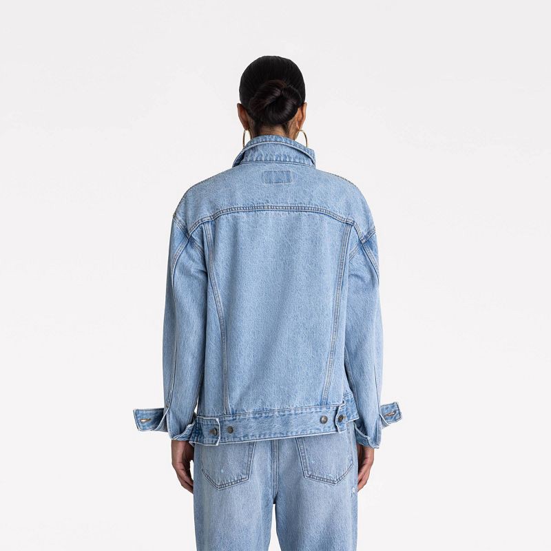 slide 2 of 3, KBB by KAHLANA Women's 'The Denim Jacket' - Light Wash XS, 1 ct