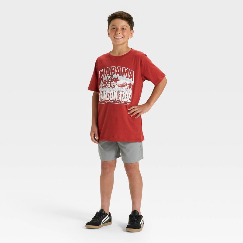 slide 4 of 4, Boys' Alabama Crimson Tide Oversized Short Sleeve Graphic T-Shirt - Maroon XL, 1 ct