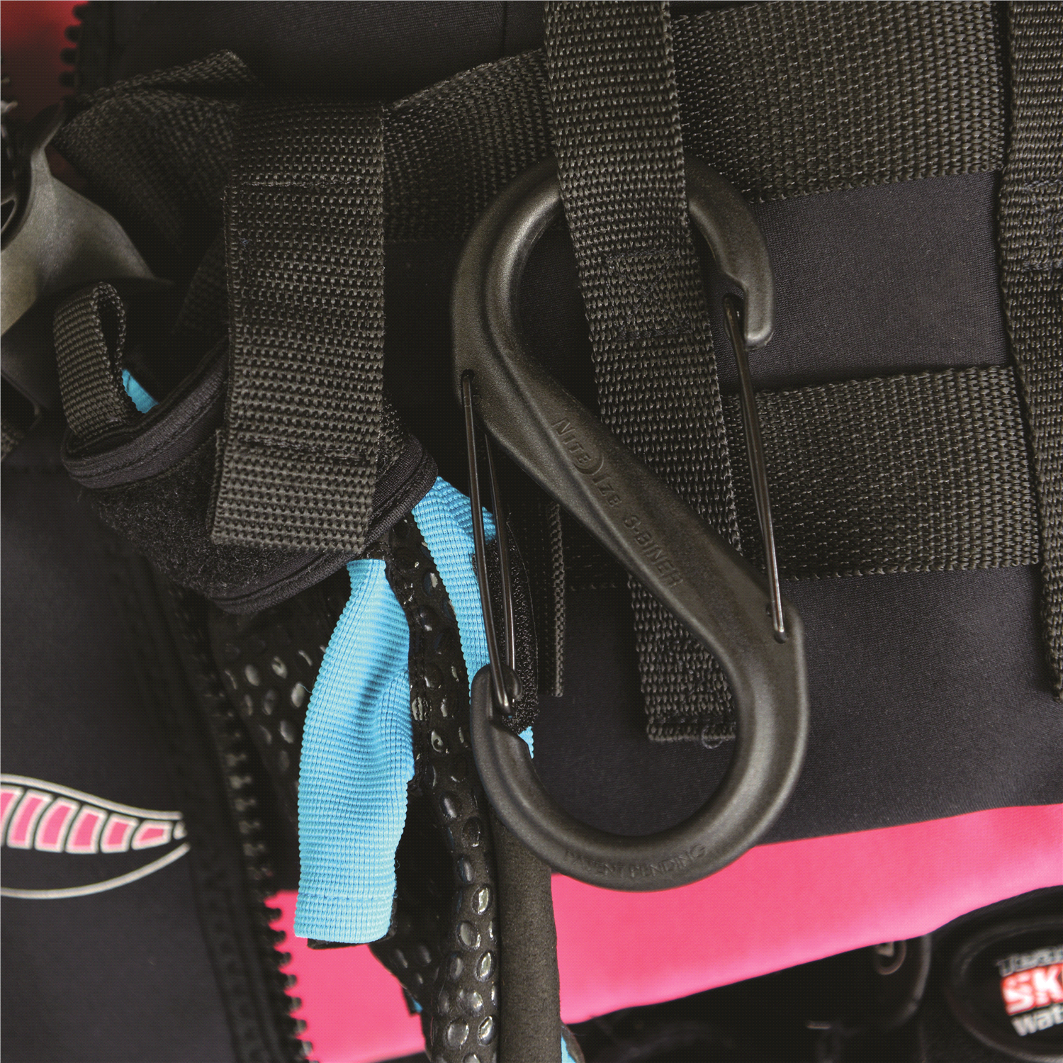 slide 4 of 5, Nite Ize S-Biner - Black, 1 ct