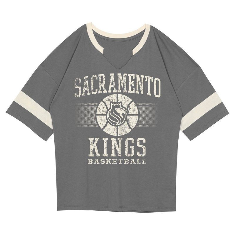slide 2 of 3, NBA Sacramento Kings Kids' Short Sleeve Fashion T-Shirt - L, 1 ct
