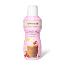Raspberry White Chocolate Coffee Creamer - 32oz - Favorite Day™