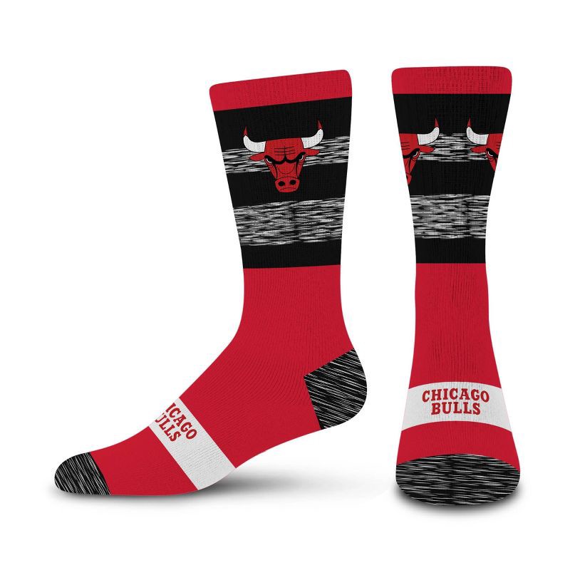 slide 1 of 3, NBA Chicago Bulls Mixer Crew Socks - Large, 1 ct