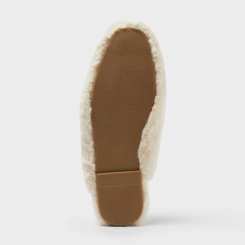 slide 4 of 4, Women's Cozy Alpine Kylar Mule Slippers - Universal Thread™ Cream 9, 1 ct