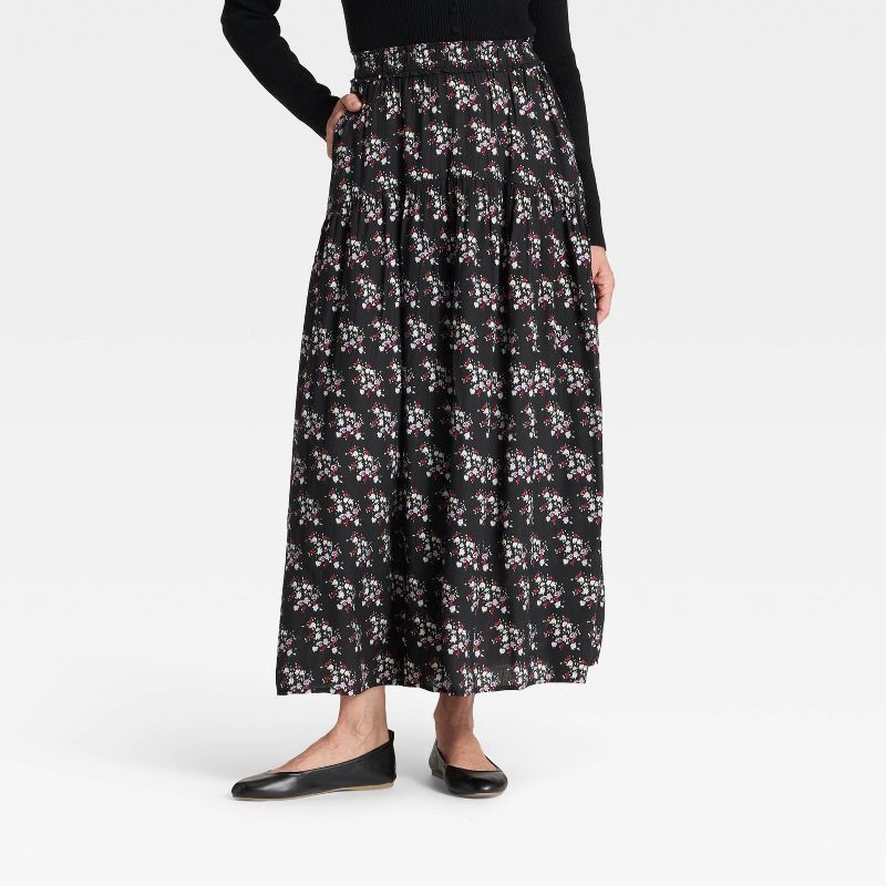 slide 1 of 3, Women's Printed Maxi Skirt - Universal Thread™ Black XL, 1 ct