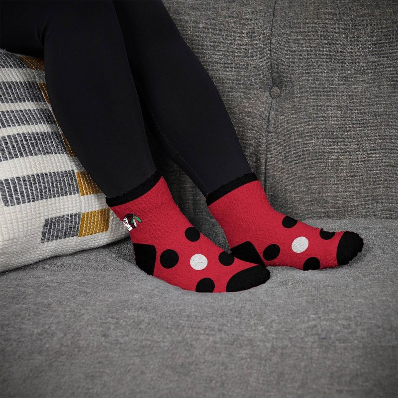 slide 3 of 3, NHL Chicago Blackhawks Big Dot Fuzzy Socks - One Size Fits Most, 1 ct