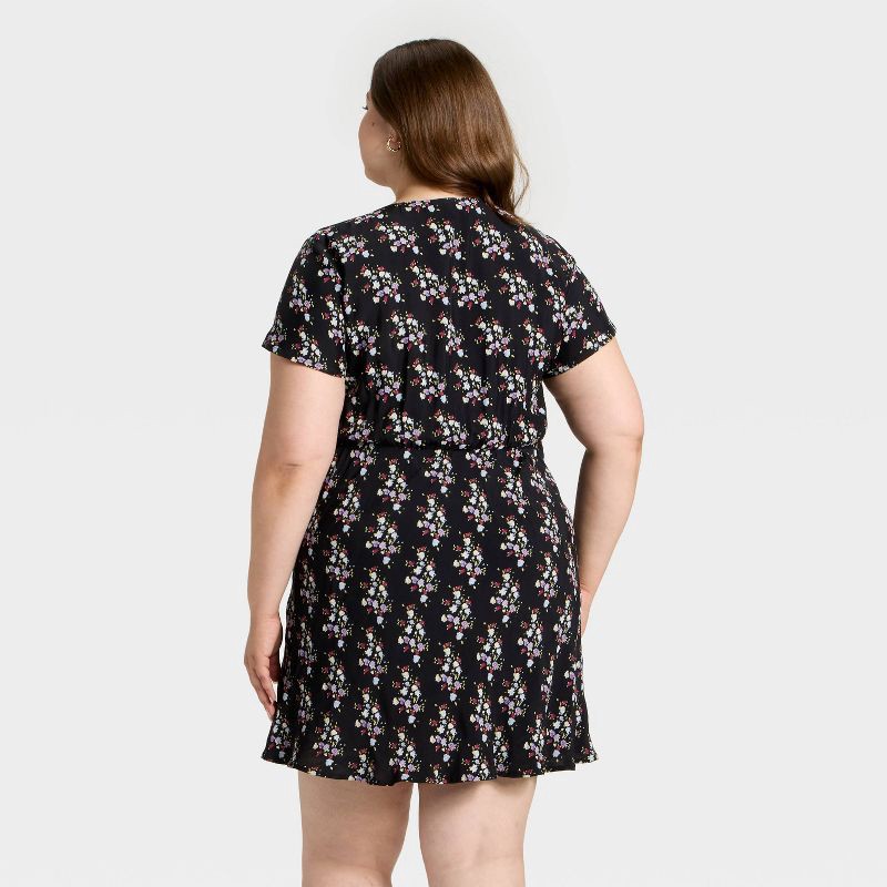 slide 2 of 3, Women's Short Sleeve Mini A-Line Dress - Universal Thread™ Black Floral XXL, 1 ct