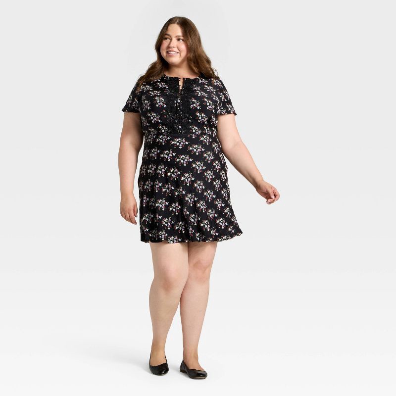 slide 3 of 3, Women's Short Sleeve Mini A-Line Dress - Universal Thread™ Black Floral XXL, 1 ct