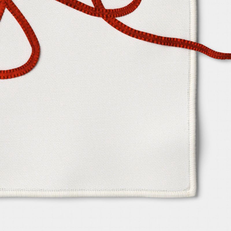 slide 3 of 3, 4pk Bow Cocktail Napkins White - Threshold™, 4 ct