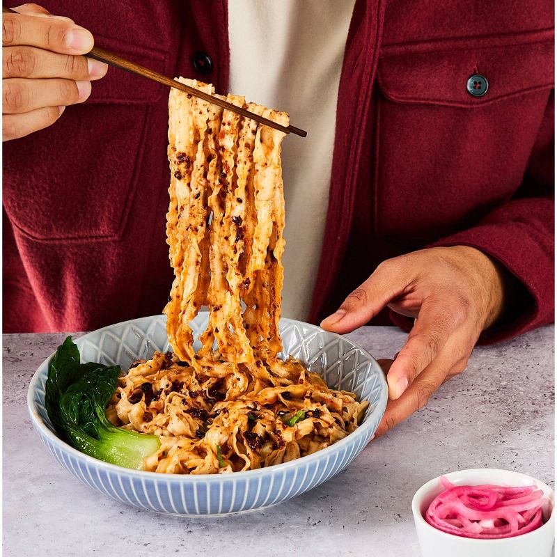 slide 6 of 6, FLY BY JING Holiday Noodle Gift Set - 20.2oz, 20.2 oz