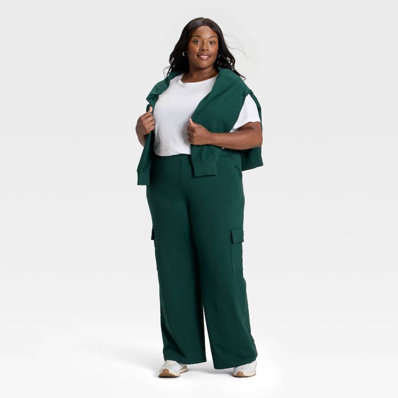 slide 3 of 3, Women's High-Rise French Terry Wide Leg Cargo Pants - Ava & Viv™ Green 1X, 1 ct