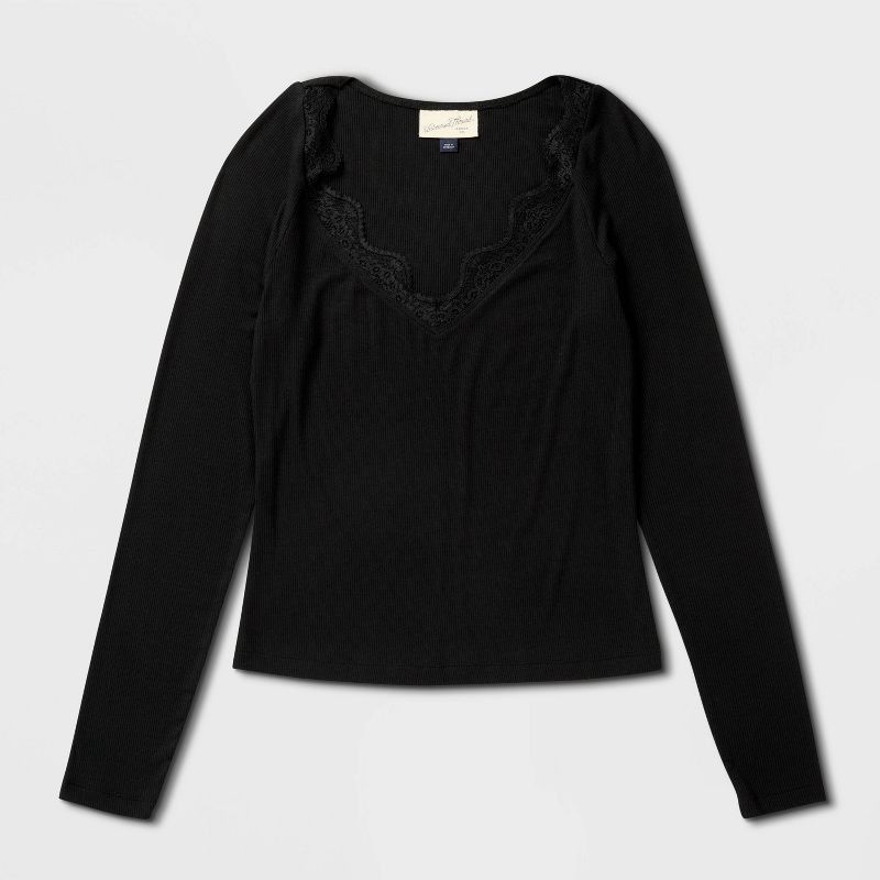 slide 4 of 4, Women's Long Sleeve V-Neck Lace Trim T-Shirt - Universal Thread™ Black L, 1 ct