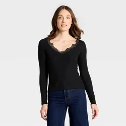 Women's Long Sleeve V-Neck Lace Trim T-Shirt - Universal Thread™ Black L