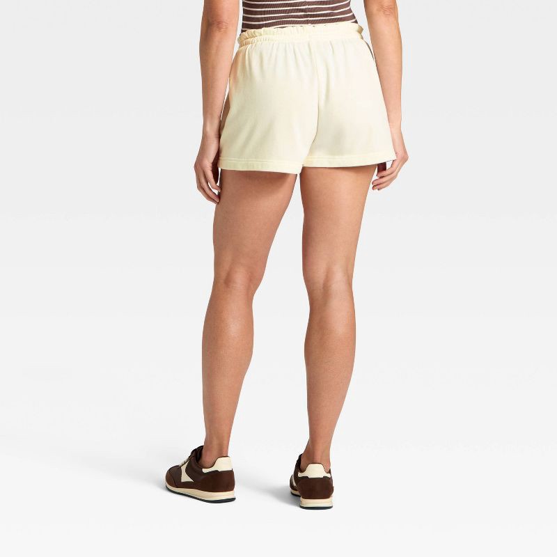 slide 3 of 3, Women's Mid-Rise Fleece Pull-On Shorts - Universal Thread™ Cream XL, 1 ct