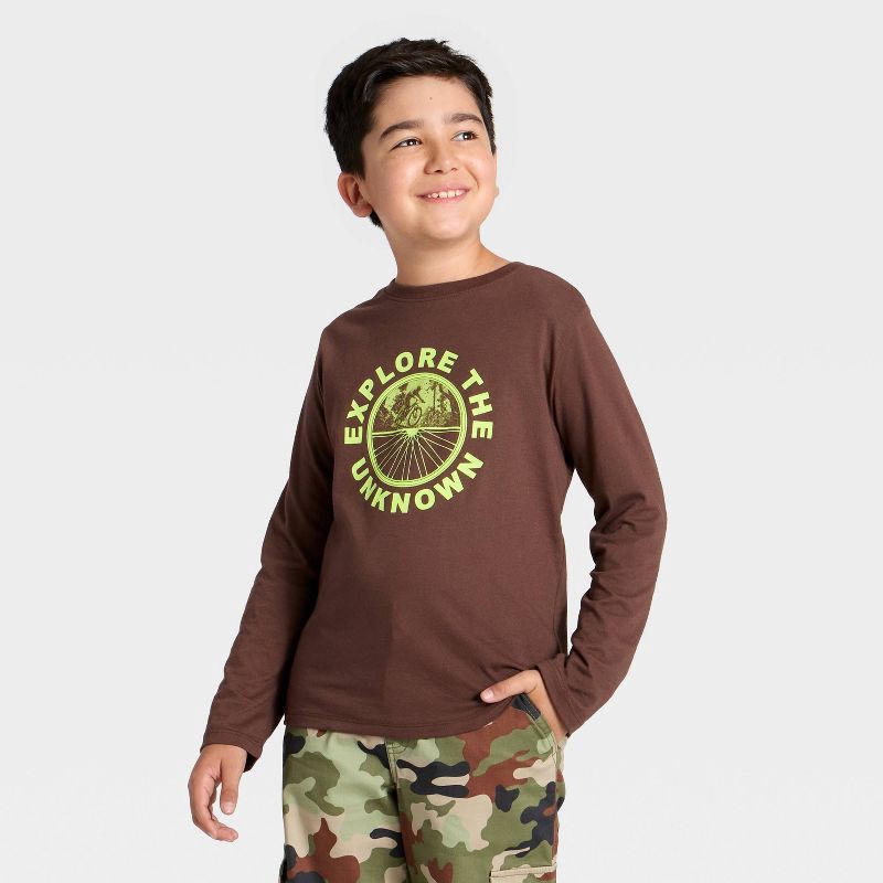 Boys' Long Sleeve 'Explore the Unknown' Graphic T-Shirt - Cat
