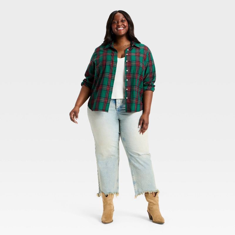 slide 3 of 3, Women's Long Sleeve Collared Flannel Button-Down Shirt - Universal Thread™ Green Plaid XXL, 1 ct