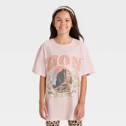 National Park Foundation Girls' Zion National Park Short Sleeve Oversized Graphic T-Shirt - Pink M