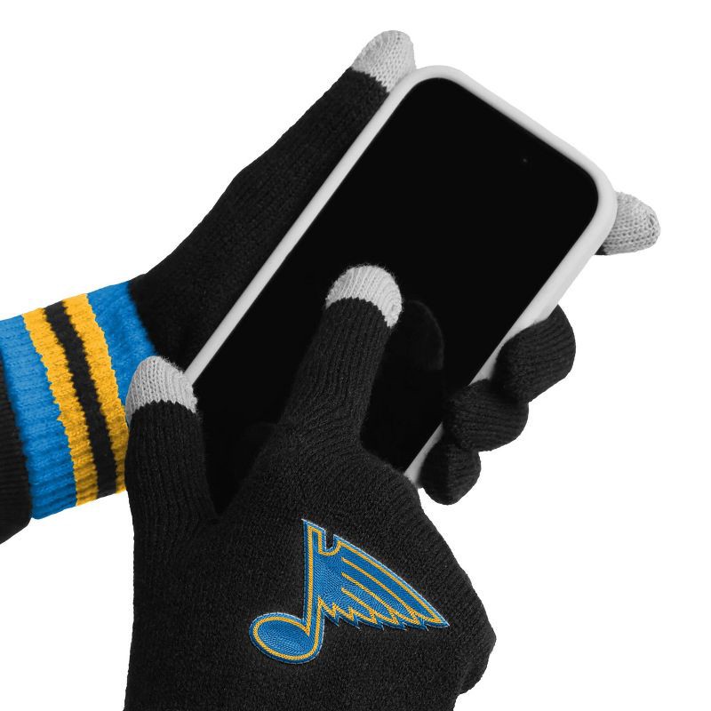 slide 3 of 3, NHL St. Louis Blues Nightwave Big Logo Knit Glove, 1 ct