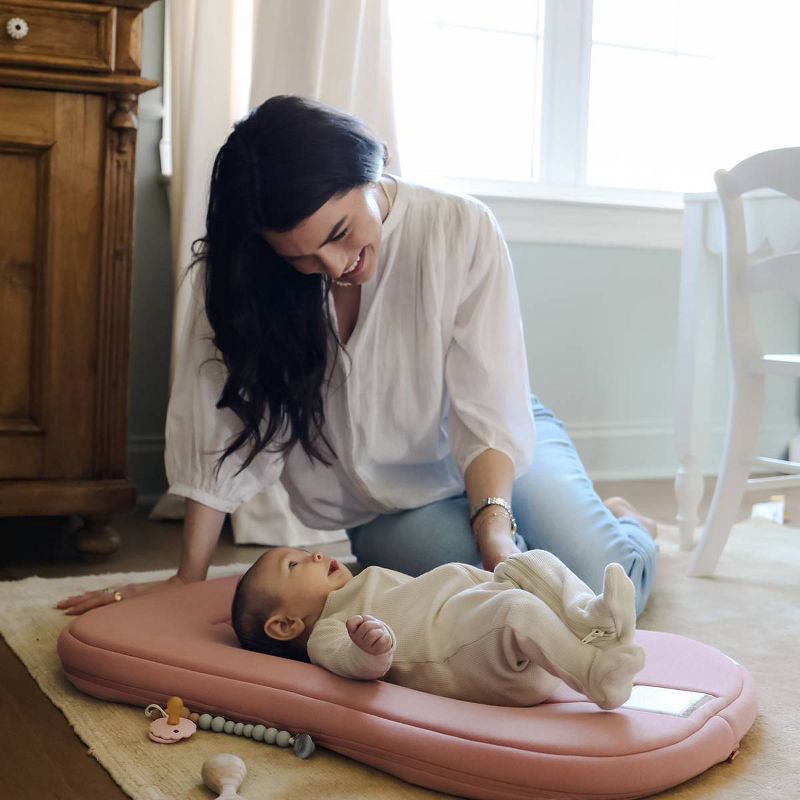 slide 4 of 10, Snuggle Me Organic Curve Infant Lounger - Gumdrop, 1 ct