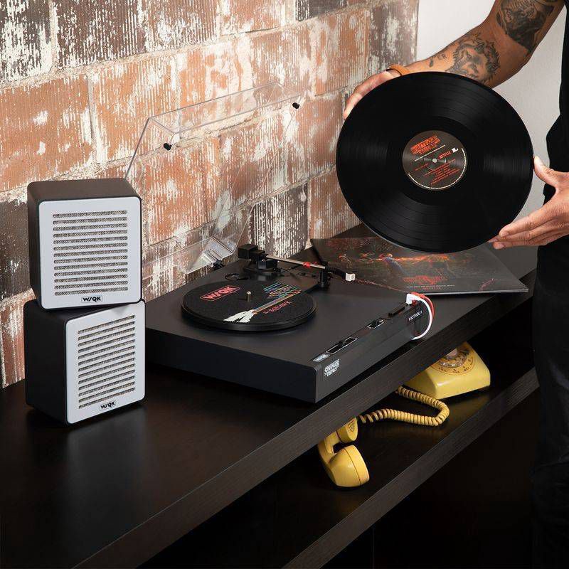 slide 9 of 12, Victrola WSQK Record Player, 1 ct