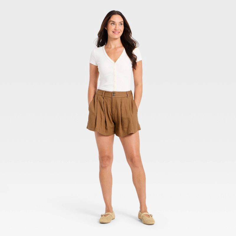slide 3 of 3, Women's High-Rise Pleated Fashion Shorts - Universal Thread™ Brown XL, 1 ct