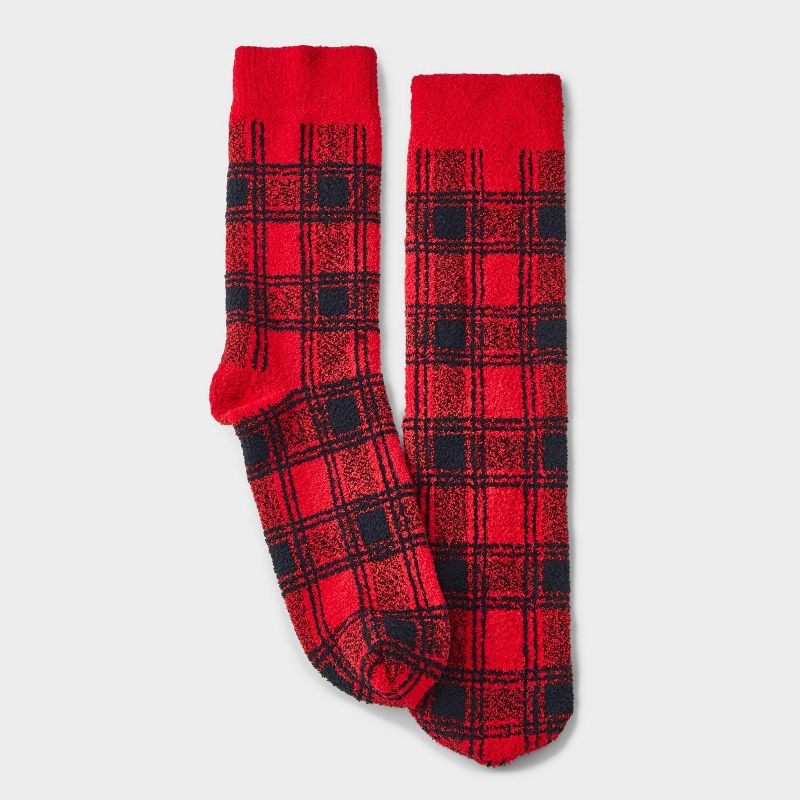 slide 2 of 3, Men's Buffalo Plaid Cozy Crew Socks - Wondershop™ Red 6-12, 1 ct