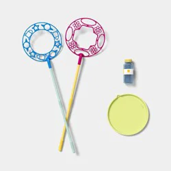 Giant Bubble Wands - 2pk with 8 fl oz Play Sprinkler - Sun Squad™