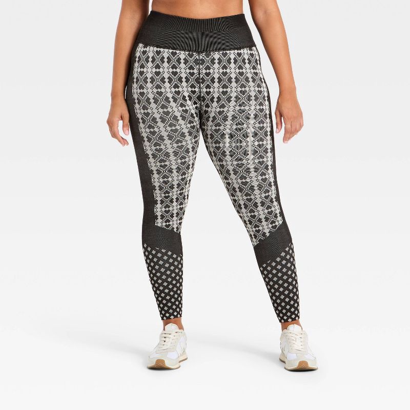 slide 4 of 5, Women's Seamless High-Rise Printed Leggings - All In Motion™ Black/Cream S, 1 ct