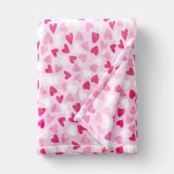 Mini Hearts Printed Plush Throw Pink/Ivory - Room Essentials™