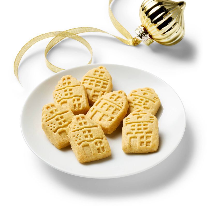 slide 4 of 4, M&S Light up Christmas Biscuit Cookies Tin - 4.41oz (Colors May Vary), 4.41 oz