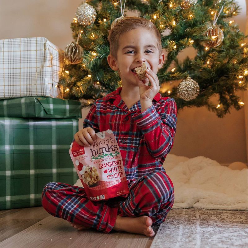 slide 7 of 7, Heavenly Hunks Holiday Cranberry White Chip Cookie Bites - 6oz, 6 oz