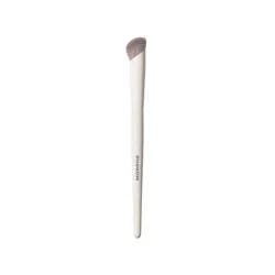 Morphe Angled Concealer Brush - M132: Synthetic Bristles, Vegan, Wood Handle, For Cream and Liquid