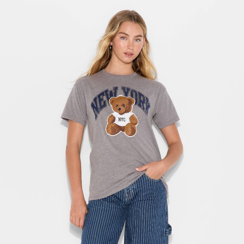 slide 2 of 3, Grayson Threads Women's New York Bear Graphic T-Shirt - Heather Gray M, 1 ct