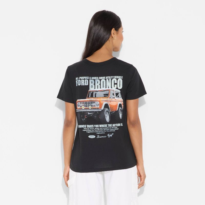 slide 3 of 4, Women's Ford Bronco Short Sleeve Graphic T-Shirt - Black XXL, 1 ct