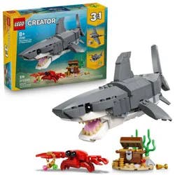 LEGO Creator Fierce Shark with a Treasure Chest 31381