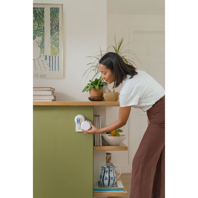 slide 10 of 12, Pura V4 Smart Fragrance Diffuser, 1 ct