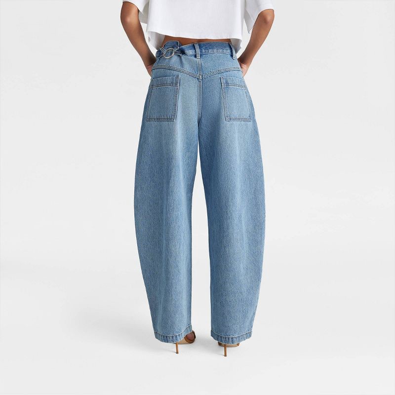 slide 2 of 3, KBB by KAHLANA Women's Mid-Rise 'The Barrel Leg Jean' - Vintage Wash 8, 1 ct