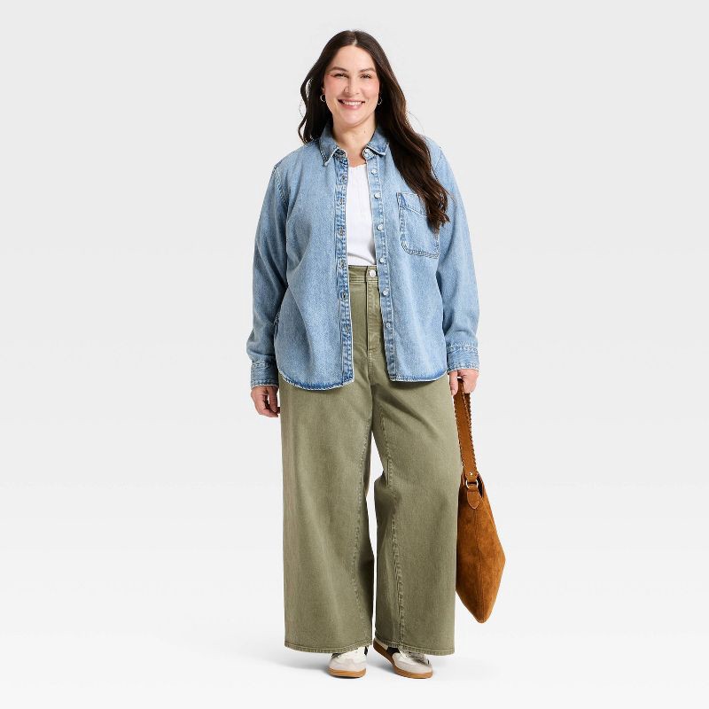 slide 3 of 3, Women's Relaxed Denim Shirt - Universal Thread™ Light Wash XXL, 1 ct