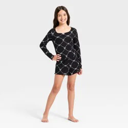 Girls' 2pc Sanrio Long Sleeve Kuromi Pajama Set - Black L