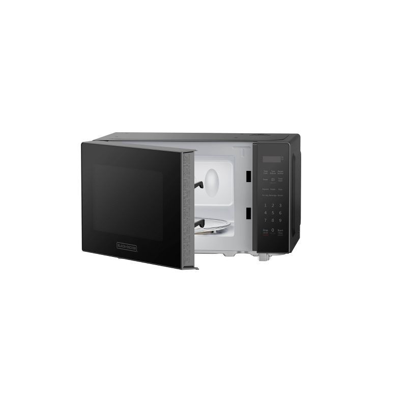slide 2 of 3, BLACK+DECKER 0.7 cu ft Microwave Black, 1 ct